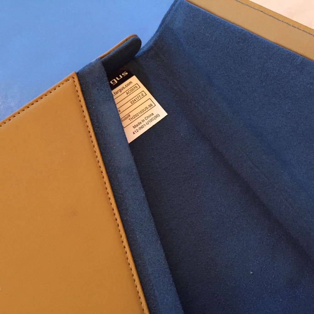 Targus Tablet Case - image 5